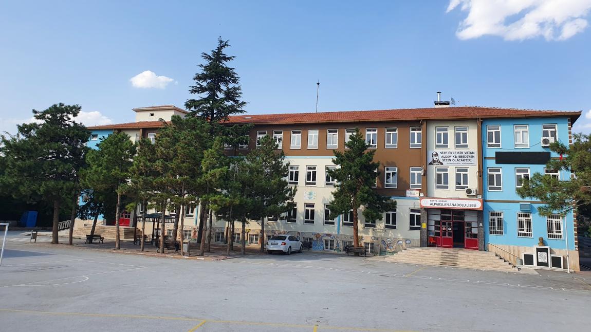 Meram Alparslan Anadolu Lisesi Fotoğrafı